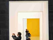 平台使用教程-欧美一区二区三区付费与免费专区对比